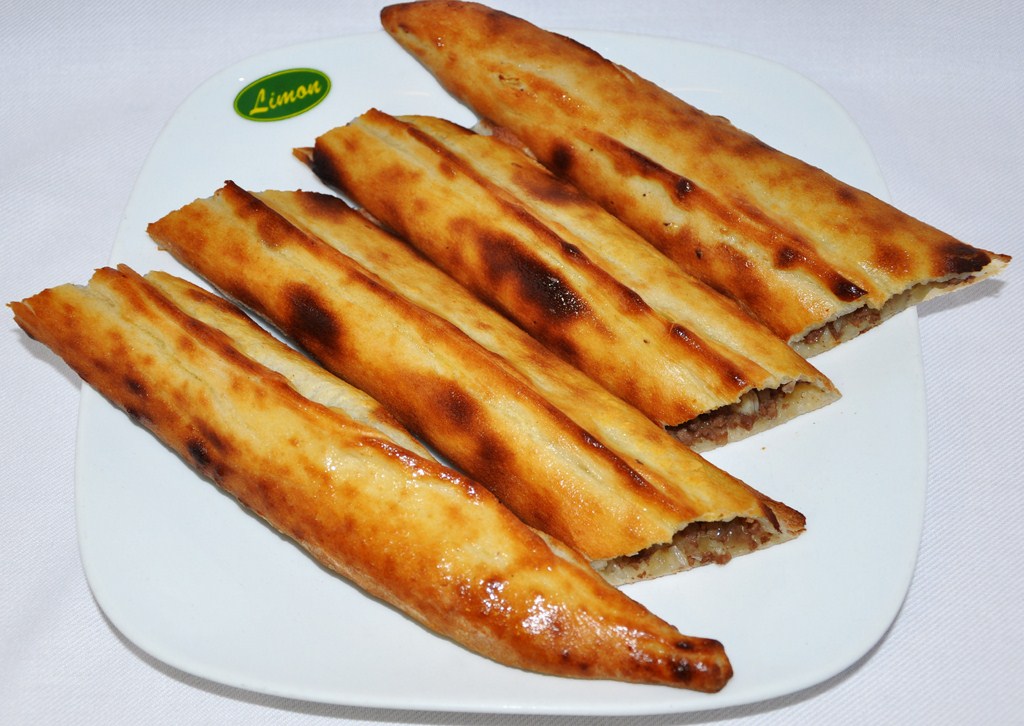 Bafra Kıymalı Pide